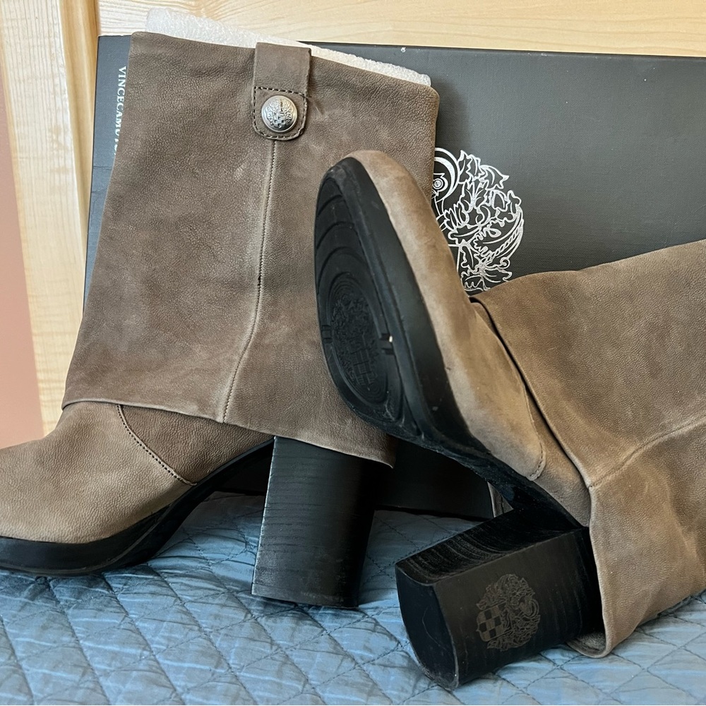 Vince Camuto suede boots size 10